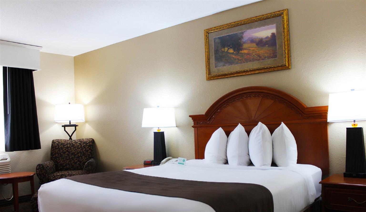 Revel Hotel Minot - Surestay Collection By Best Western Ngoại thất bức ảnh