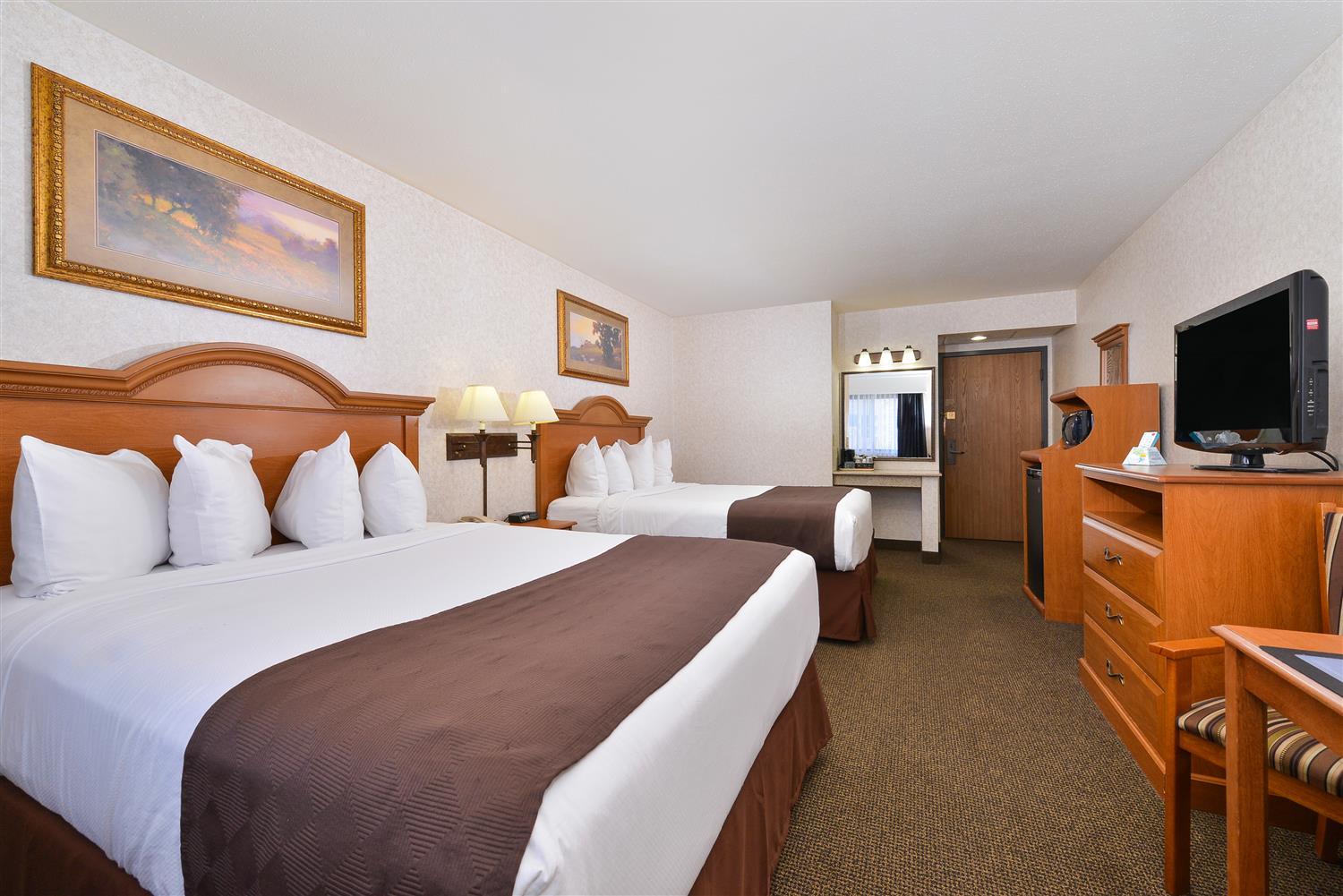 Revel Hotel Minot - Surestay Collection By Best Western Ngoại thất bức ảnh
